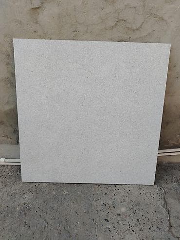 Tamet: Qiymət cüzi endirim olunacaq Ümumi 12kv-dir Eni Uzunluğu 1 metrin — 2