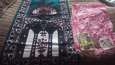 Məhsul: Namaz dəsti və aksesuarlar Tərkib: - Namaz xalçası: Şərq