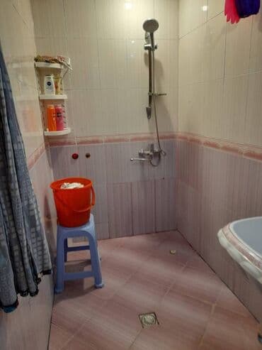 продажа 3 комнатных квартир в баку: Баку, 3 комнаты, Вторичка, м. Ахмедлы, 80 м² — 8