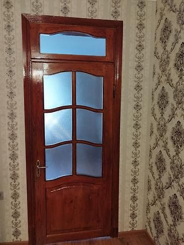 4 ədəd qapi satilir şüşələrində qiriq çat yoxdur təzədir 2.30*85 sm — 1