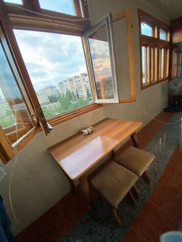 ist petrol tbilisi prospekti: Bakı, 5 otaqlı, Köhnə tikili, m. Neftçilər, 110 kv. m — 10