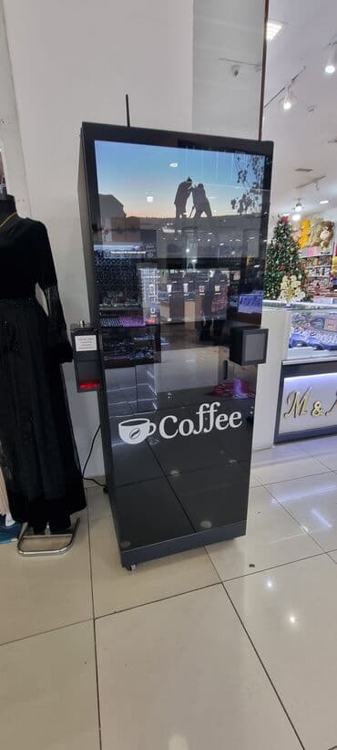 Hazır biznes. Lotos ticarət mərkəzinin içində Kofe avtomatı – tam