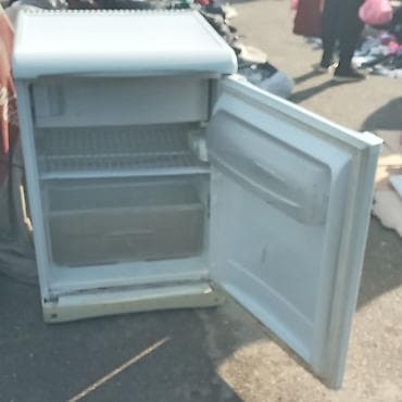 TV və video: Mini Indesit Soyuducu Satılır, rəng - Ağ — 4