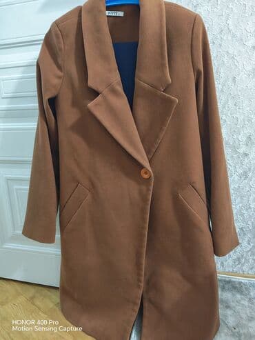 Baş geyimləri: Qadın palto dəsti 1) Koton – qara-ağ xəz desenli (plaid/ələgöz) uzun — 4