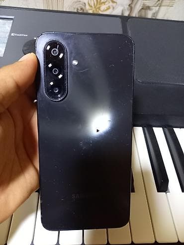 en ucuz meiset texnikasi: Samsung Galaxy A17, 128 GB, rəng - Qara, İki sim kartlı — 2