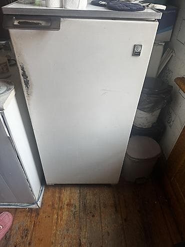 Birqapılı məişət soyuducusu - Kompakt ölçülü, üstü düz səth –