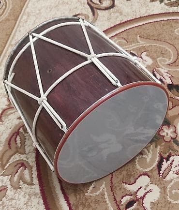 akustik gitara satisi: Alət yenidir hem toy hem uçebnidir içinde sm58 mikrafonu ve qabı — 1