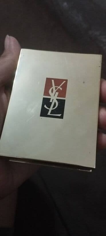 yuxuda uzuyun qasini itirmek: Göz kölgələri — 1