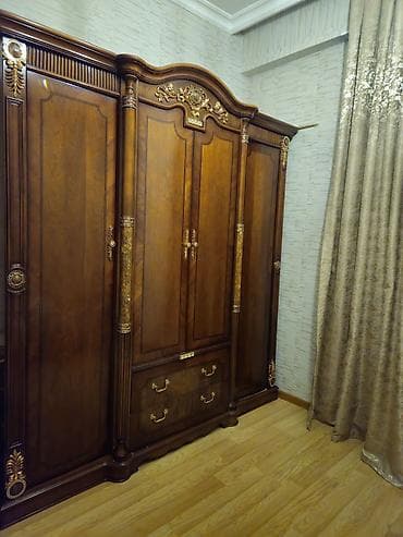 qarderob: İşlənmiş, 4 qapılı, Siyirməli, Qəhvəyi, Taxta, Açılan, Düz dolab — 7