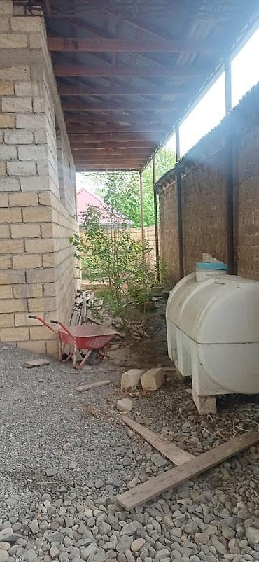 midada ev satilir: 5 otaqlı, 150 kv. m, Kredit yoxdur, Təmirsiz — 2