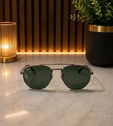 Eynəklər: Gün eynəyi, Ray-Ban — 2