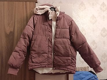 kurta: Qadın üst geyimləri – 2 model 1) Qısa, içi cins detallı şişmə gödəkçə — 7