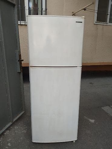 sharp soyuducu servis: Samsung iki qapılı soyuducu - Rəng: ağ - Yuxarıda dondurucu, aşağıda — 7
