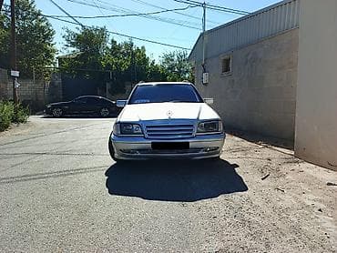 Mercedes-Benz C-Class: 2.4 l | 1997 il Universal
