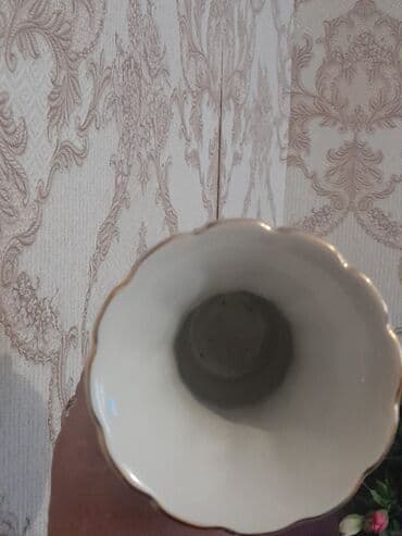 baliq topdan satis: Bir vaza, Farfor — 4