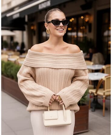 Məhsul: qadın üçün off-shoulder trikotaj sviter - Rəng: açıq bej