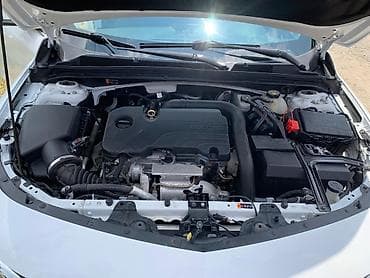 disqi: Chevrolet Malibu sedan – ağ rəng Əsas xüsusiyyətlər: - Kuzov: 4 — 4