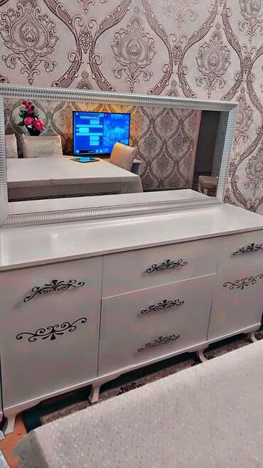 Qonaq otağı dəstləri: İşlənmiş, Komod, TV altlığı, Servant — 3