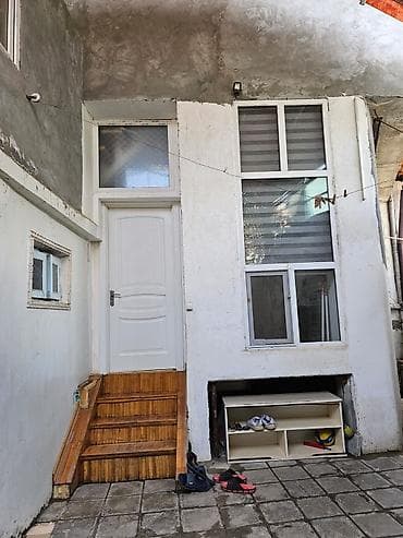 binə qəsəbəsində ev: 1 kv. m, 4 otaqlı — 3