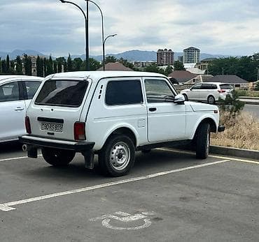 byd disk teker: LADA Niva ağ rəngdə! (Satılmır! Yalnız barter olunur!!) maşının tək — 3