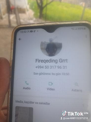 r17 disk təkər: Məhsul: Təkərli kənd təsərrüfatı traktoru (mavi kabinəli) Təsvir: - — 8