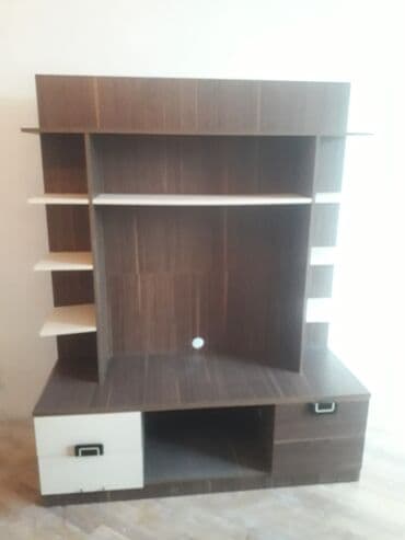 İşlənmiş, Düz TV altlığı, Polkalı, Laminat, Azərbaycan