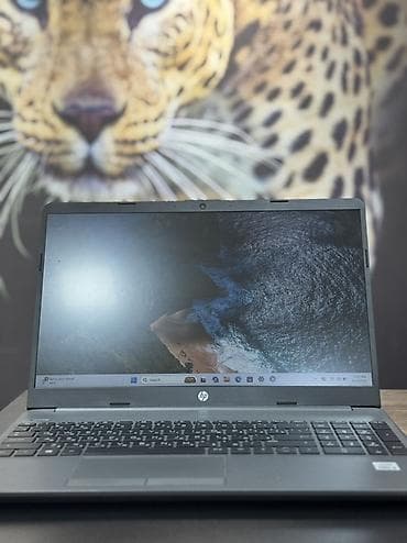 Lenovo: HP 250 G8 noutbuk - Ekran: 15.6", nazik çərçivəli, mat səthli - — 1