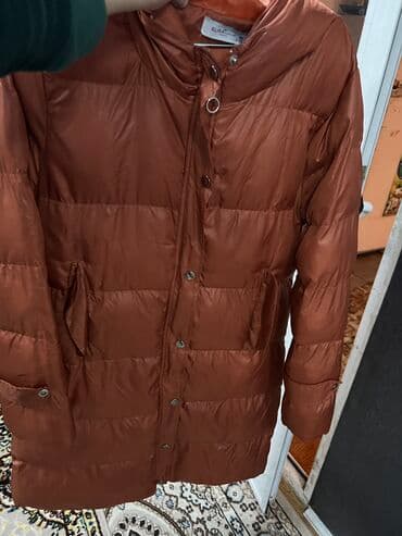 Kurtka ideal veziyyetdedi baha alinib cox isti saxliyir
