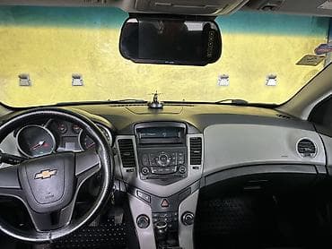 opel astra g: Chevrolet Cruze: 1.6 l | 2012 il 214000 km Sedan — 8