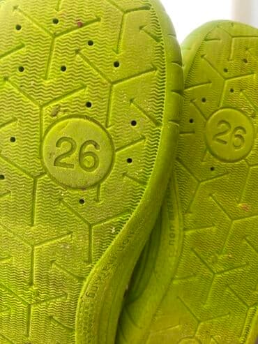 детские футбольные щитки: Домашние тапочки, Размер: 34, цвет - Зеленый, Новый — 6