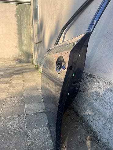 reduktor satilir: Prius 30 kuza sol qapi 2013 ci ilin ustunen cixib astari vurulub — 5