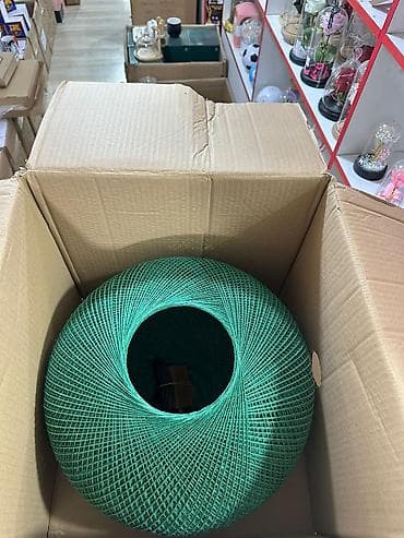 İplikdən toxunuş effektli tor abaşka ilə üçayaqlı döşəmə lampası - — 5