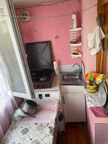 ucuz evler xirdalanda: Bakı, 2 otaqlı, Köhnə tikili, m. Həzi Aslanov, 35 kv. m — 5