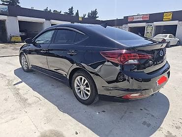 30 kuza: Ilikin odenis 5500 azen. 36 ay. 700 azen Hyundai Elantra Eco sedan — 4