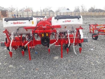 qosqular: Toxum səpən. 5 sıralı. Qarğıdalı. Günəbaxan. Soya əkici. Baltalı tip — 4