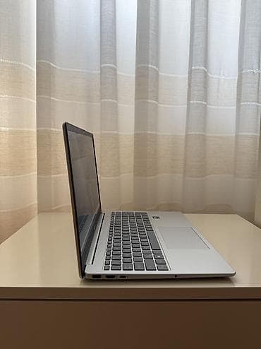 prosessor i5: HP 15 | Intel Core Ultra 5 225U | 16GB DDR5 | 512GB SSD | Adapterli — 4
