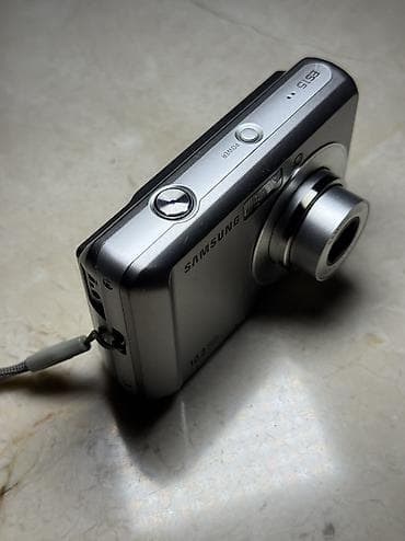 dji osmo mobile: Samsung ES15 10.2 Megapixels 3x optical + 3x digital zoom Heç bir — 9