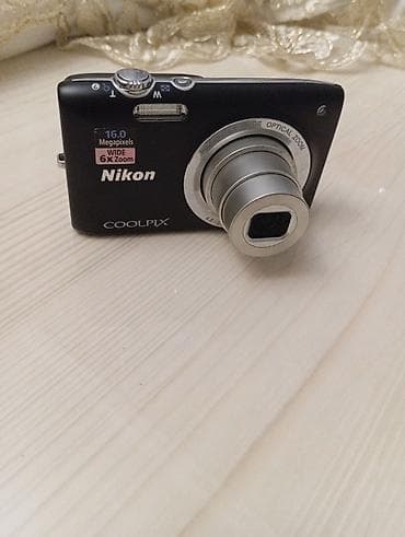 Nikon COOLPIX kompakt fotoaparat - 16.0 MP həssaslıqlı sensor – — 1