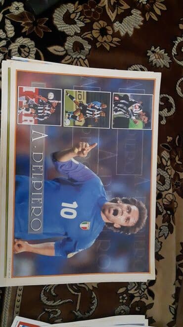 ustunde gerb olan qepik: İtaliya futbolu şəkilləri — 24