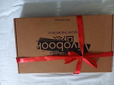 ASUS VivoBook noutbuku – orijinal istehsal qutusunda Məhsul təsviri