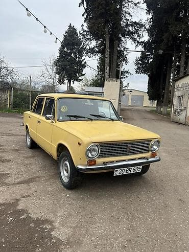 ucuz maşınar: Model: VAZ 2101 “Jiquli” Kuzov: sedan, 4 qapı Rəng: sarı Ön-arkalı — 10