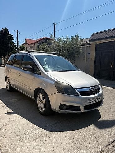 Opel Zafira: 1.9 l | Van/Minivan — 5