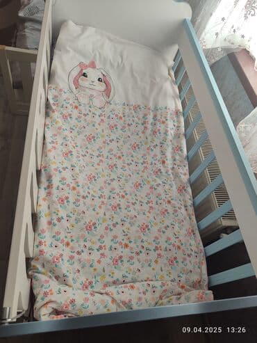 tek kravat gence: Oğlan və qız üçün, İşlənmiş, Dördbucaq, Beşik, Dəst ilə, Matras ilə, Yellənmə mexanizmsiz — 3