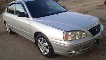 niva az: Hyundai Elantra: 1.6 l | 2004 il Sedan — 1