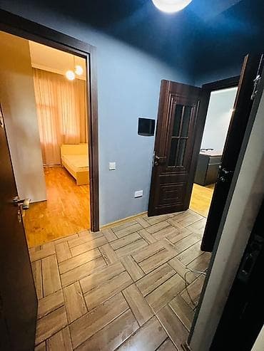 kiraye ev mehemmedi: Xirdalan kristal 1 
2 otag — 7