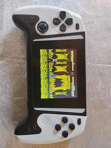 predator notebook qiymeti: Portativ retro oyun konsolu - Korpus: ağ-qara, ergonomik “gamepad” — 3