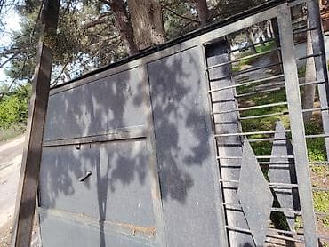 Dəmir darvaza paneli - Material: qalın metal/dəmir konstruksiya - Tək