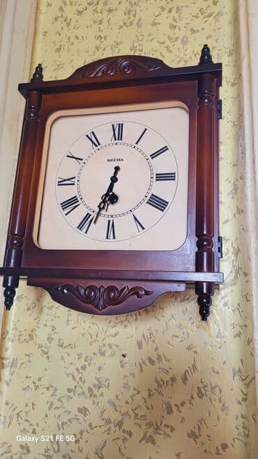 Divar saatları, Mexaniki