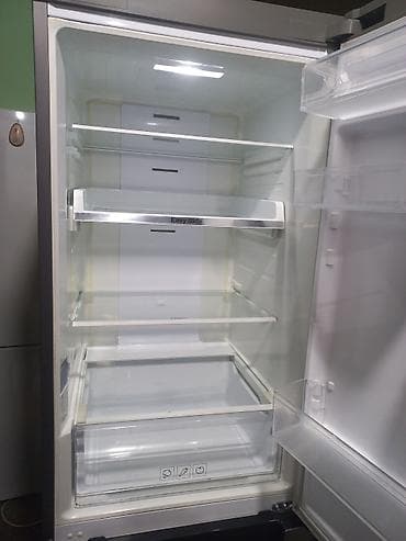 klaviatura satışı: 2 qapılı Samsung Soyuducu Satılır, rəng - Gümüşü — 2