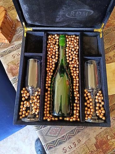 Hədiyyə qutusu, rəng - Qara